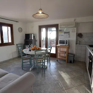 Casa Nel Vigneto Con Vista Mare Magomadas